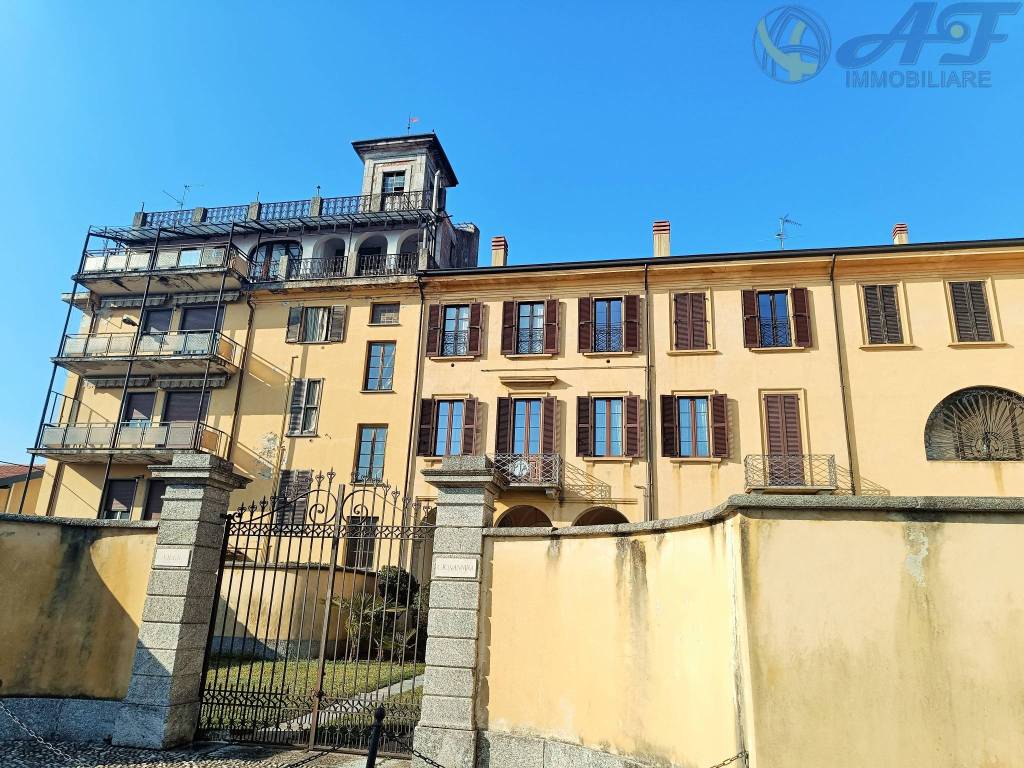 Appartamento a Barzanò in Via Castello, 12 - Foto 2