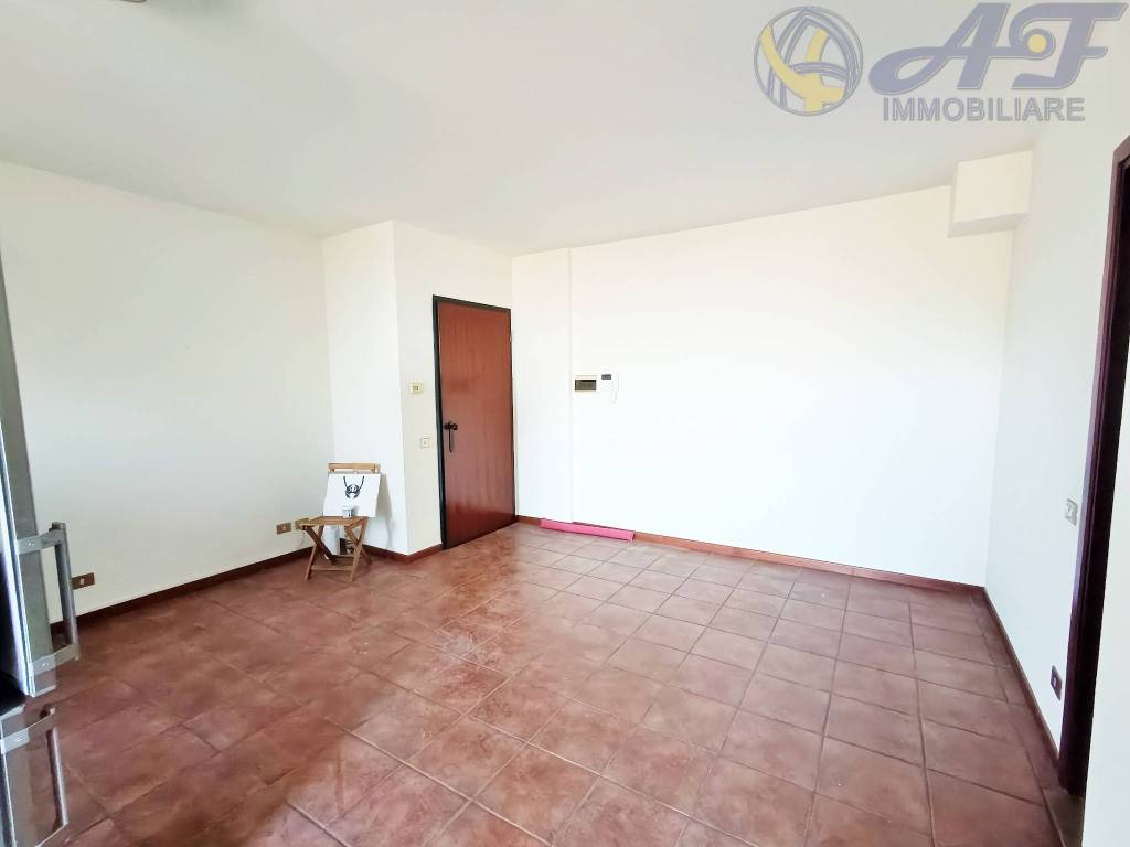 Appartamento a Barzanò in Via Castello, 12 - Foto 4