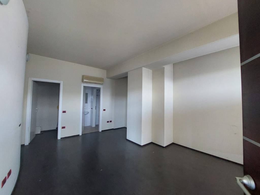 Immobile a Vallefoglia in Piazza Enrico Berlinguer - Foto 3