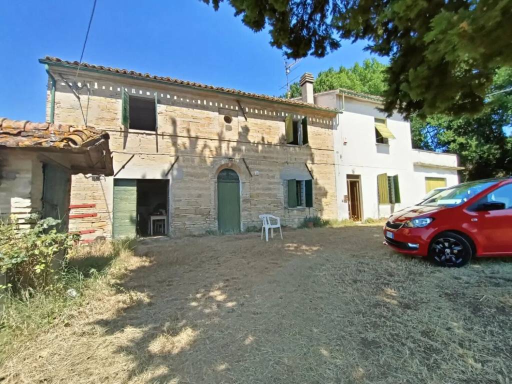 Rustico / casale a Fano in Via Sant Anna, 43 - Foto 2
