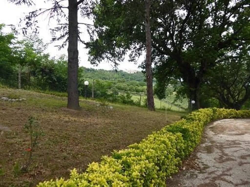 Villa a Fano in Località Roncosambaccio - Foto 2