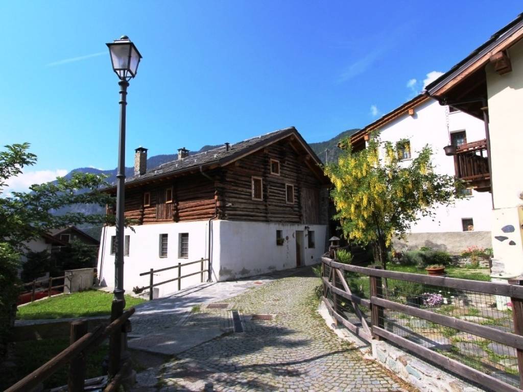 Appartamento a Antey-saint-andrè in Frazione Cerian, 2 - Foto 2