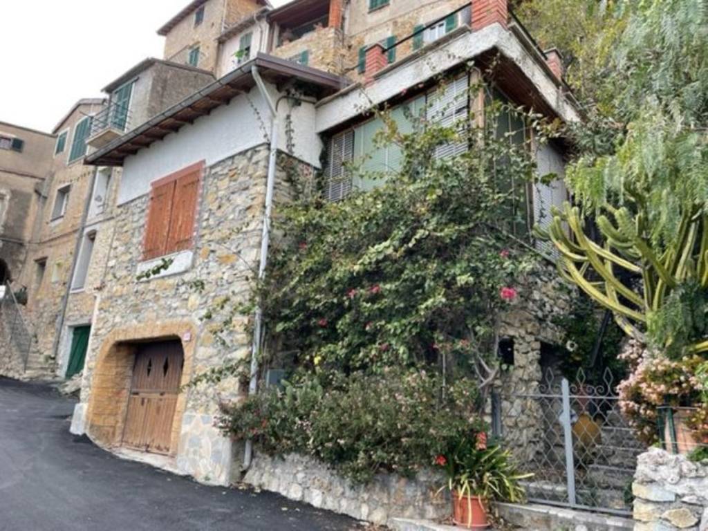 Villa a Ventimiglia in Via della Pace, 30 - Foto 2