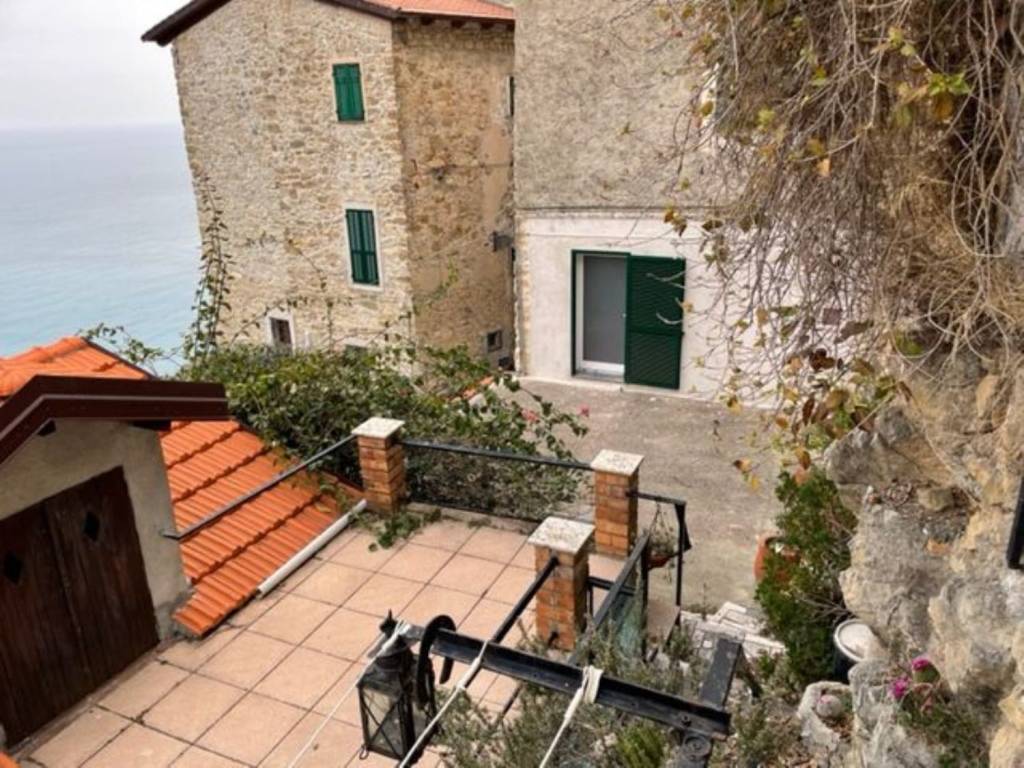 Villa a Ventimiglia in Via della Pace, 30 - Foto 4