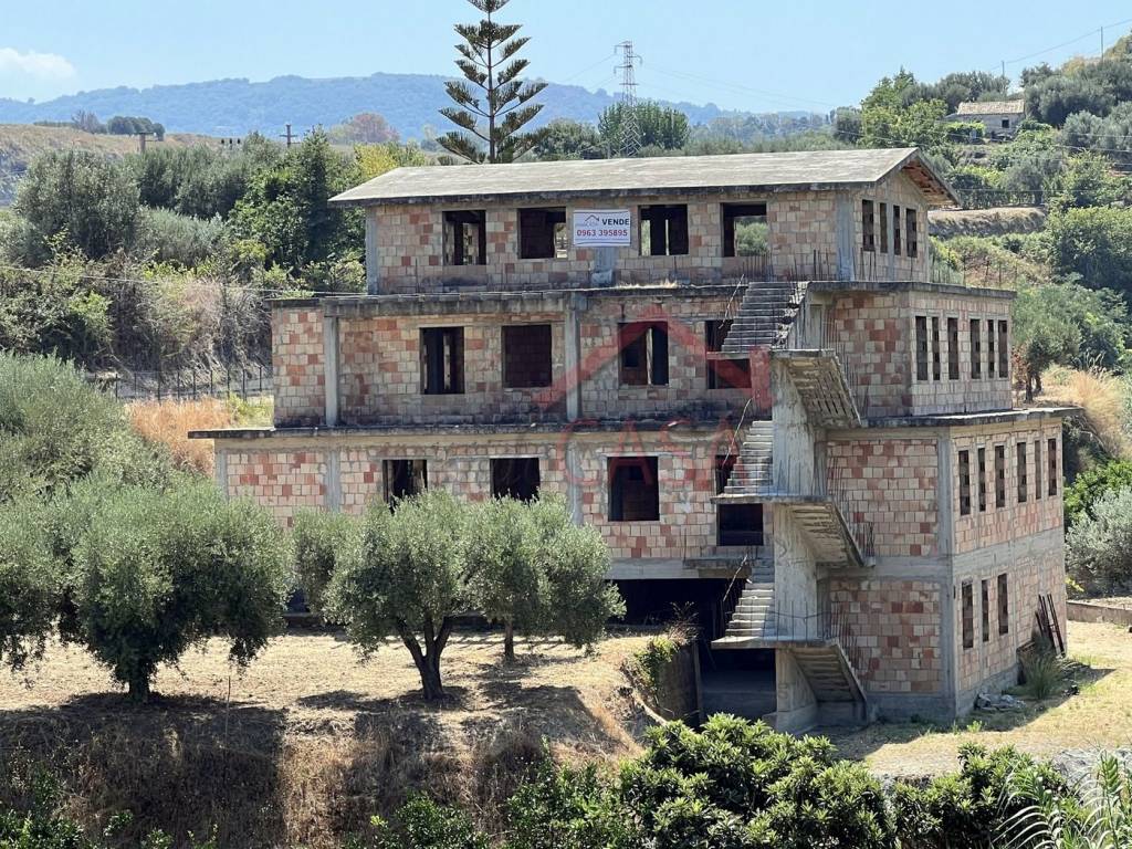 Palazzo / stabile a Briatico in SS522 - Foto 3