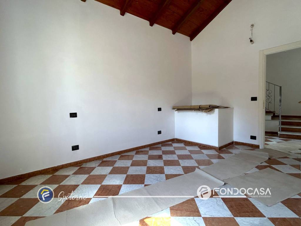 Casa indipendente a Spotorno in Via Giuseppe Mazzini - Foto 5