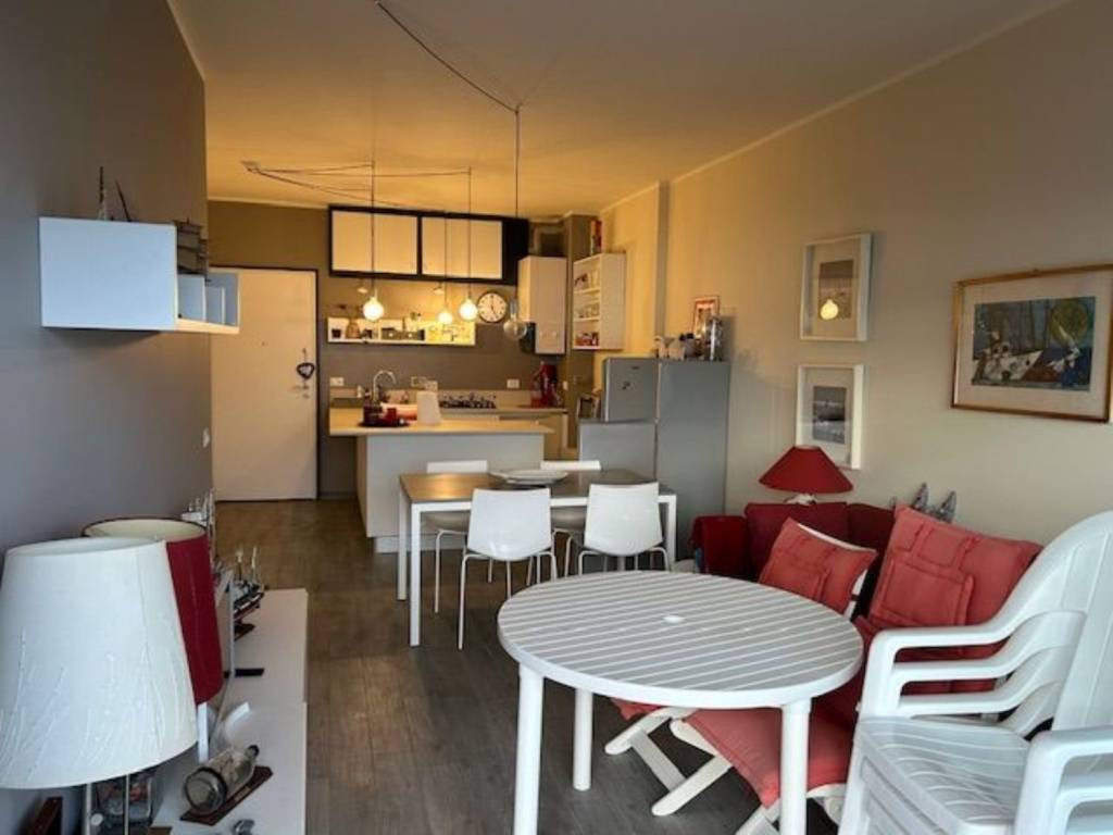 Appartamento a Ventimiglia in Lungomare Varaldo s.n.c - Foto 2