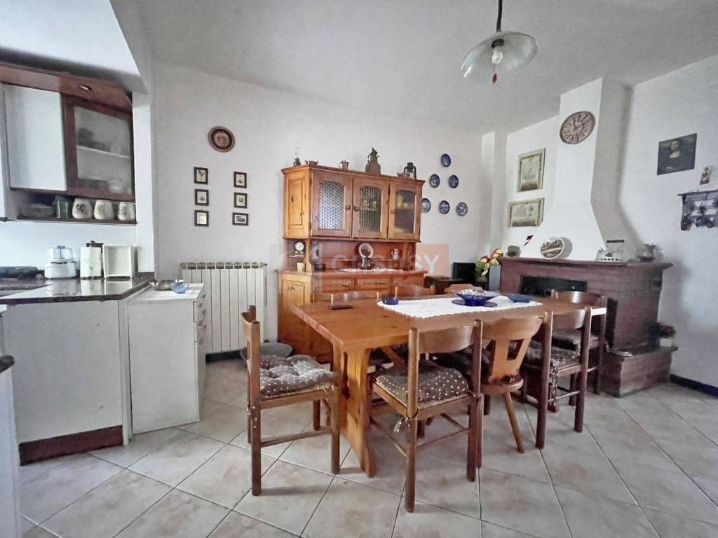 Appartamento a Albenga in Vico a Porta Torlaro - Foto 5