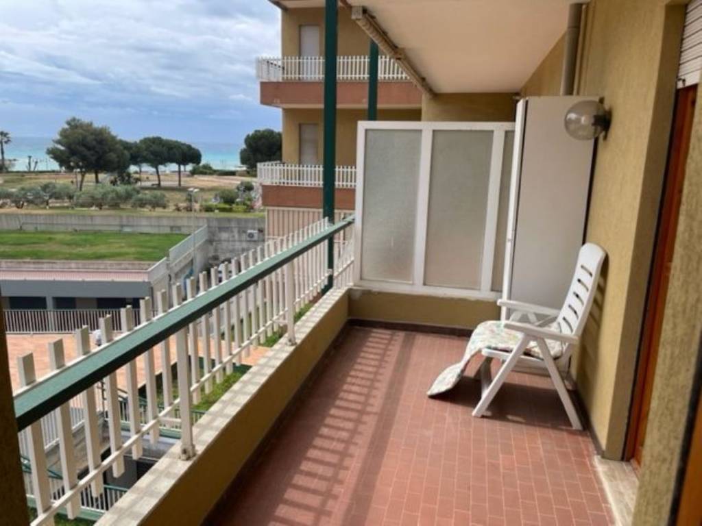 Appartamento a Ventimiglia in Vai Nino Lamboglia, 10 - Foto 3