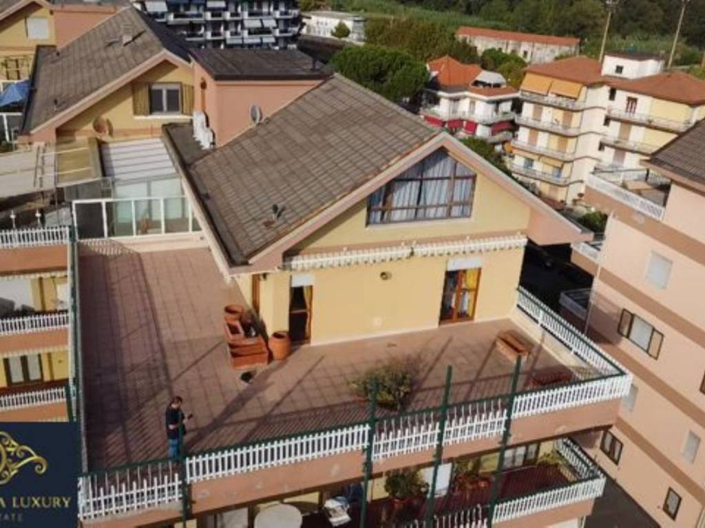 Appartamento a Ventimiglia in Via Nino Lamboglia, 10 - Foto 3