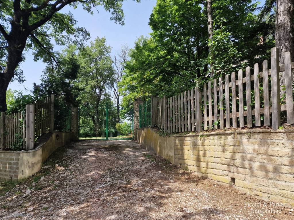 Villa a Passignano sul trasimeno in Via dei Cespugli - Foto 2