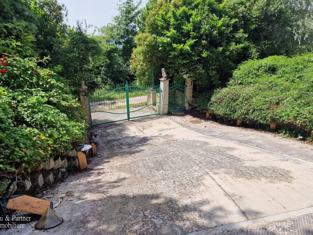 Villa a Passignano sul trasimeno in Via dei Cespugli - Foto 3