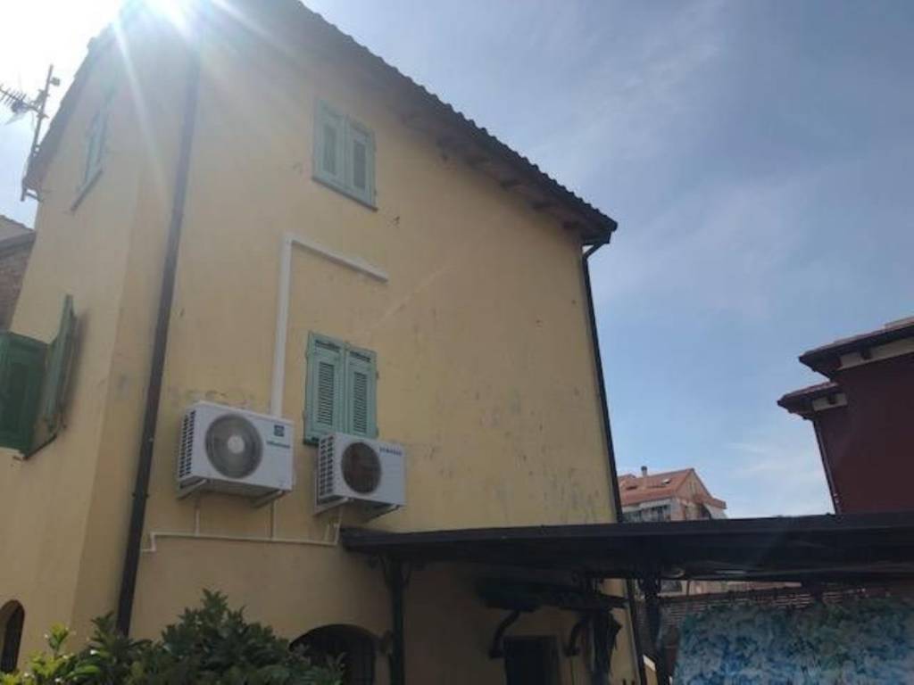 Villa a Ventimiglia in Via Asse s.n.c - Foto 3