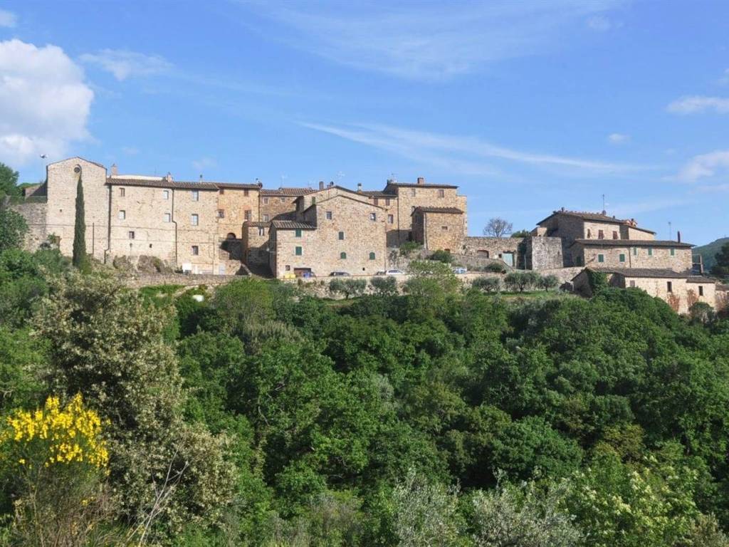 Appartamento a Castelnuovo di val di cecina in località La Leccia - Foto 1