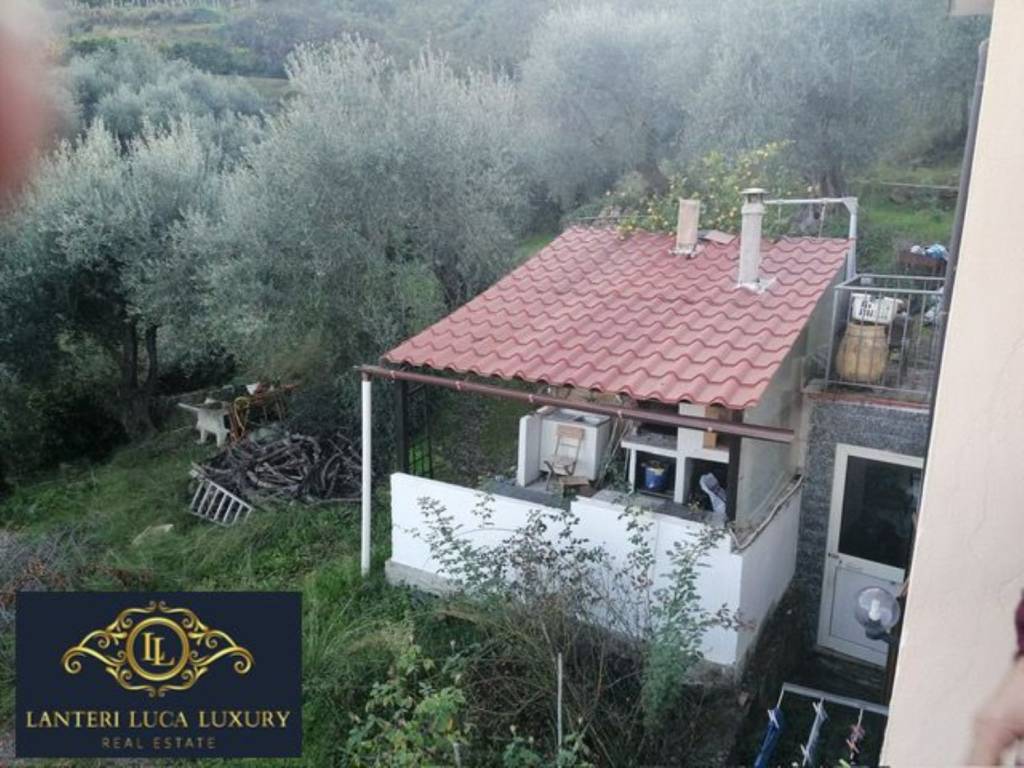 Villa a Dolceacqua in Via Roma s.n.c - Foto 4