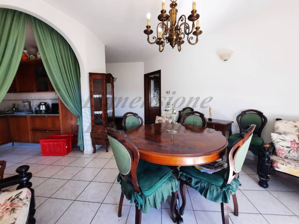 Appartamento a Rosignano marittimo in Piazza Giuseppe Garibaldi, 1 - Foto 4