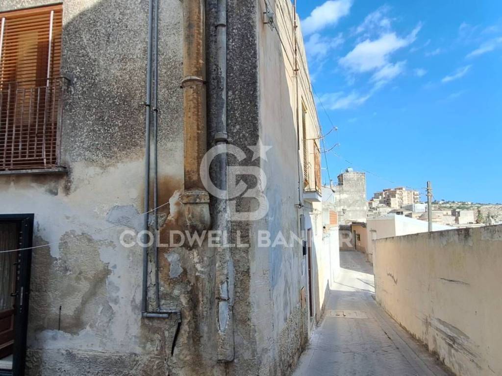Casa indipendente a Modica in Via Santa Chiara - Foto 5