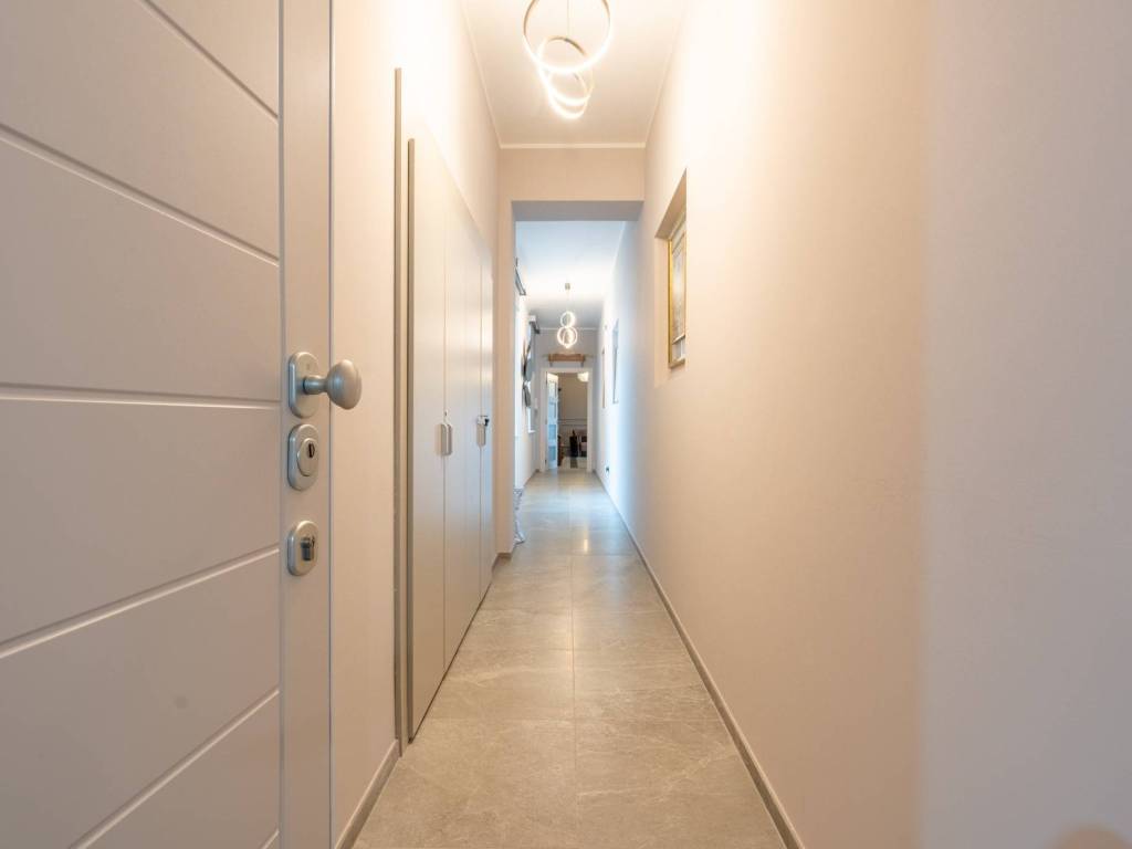 Appartamento a Cagliari in Via Toscana - Foto 2