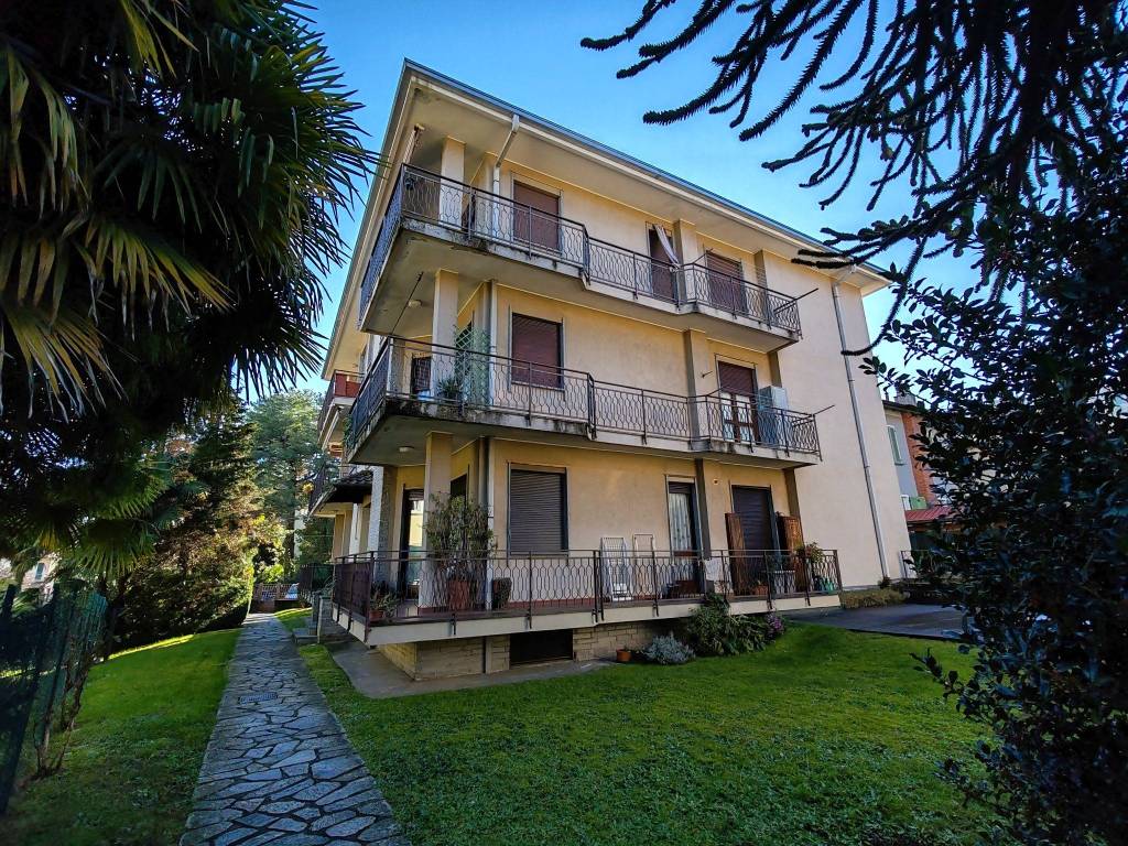 Appartamento a Stresa in Via del Crocifisso - Foto 4