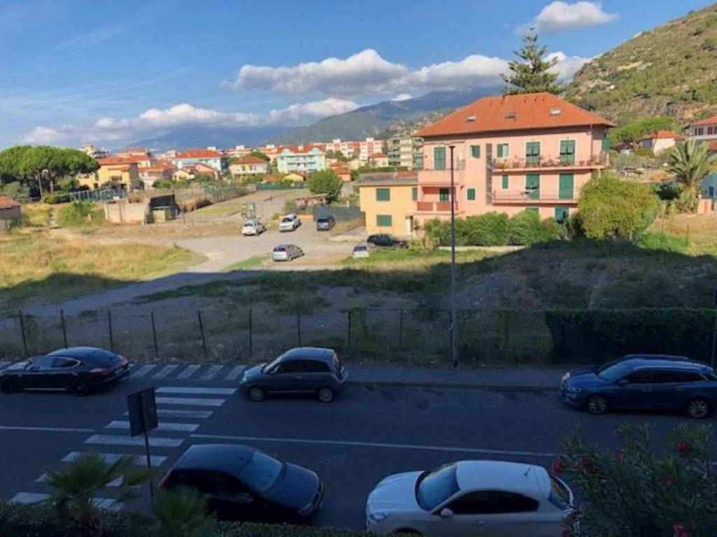 Appartamento a Ventimiglia in Via Nino Lamboglia, 10 - Foto 2
