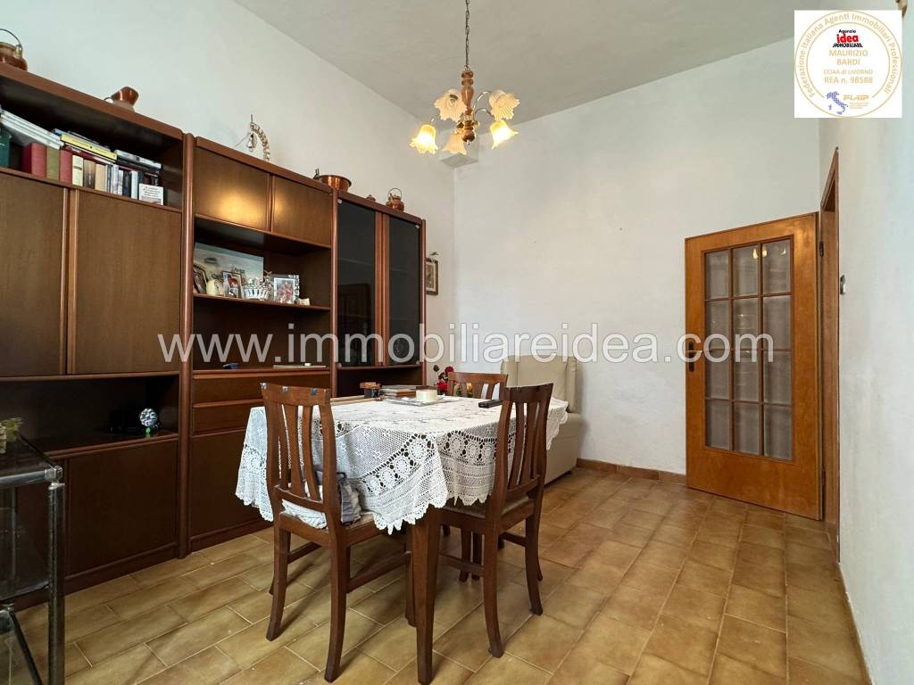 Casa indipendente a Rosignano marittimo in Via Arturo Toscanini, 16 - Foto 2
