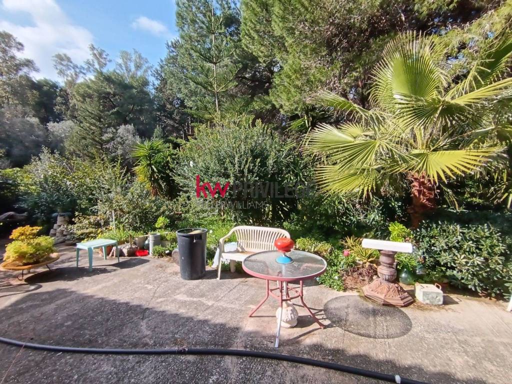 Casa indipendente a Brindisi in Strada per Lobia - Foto 4