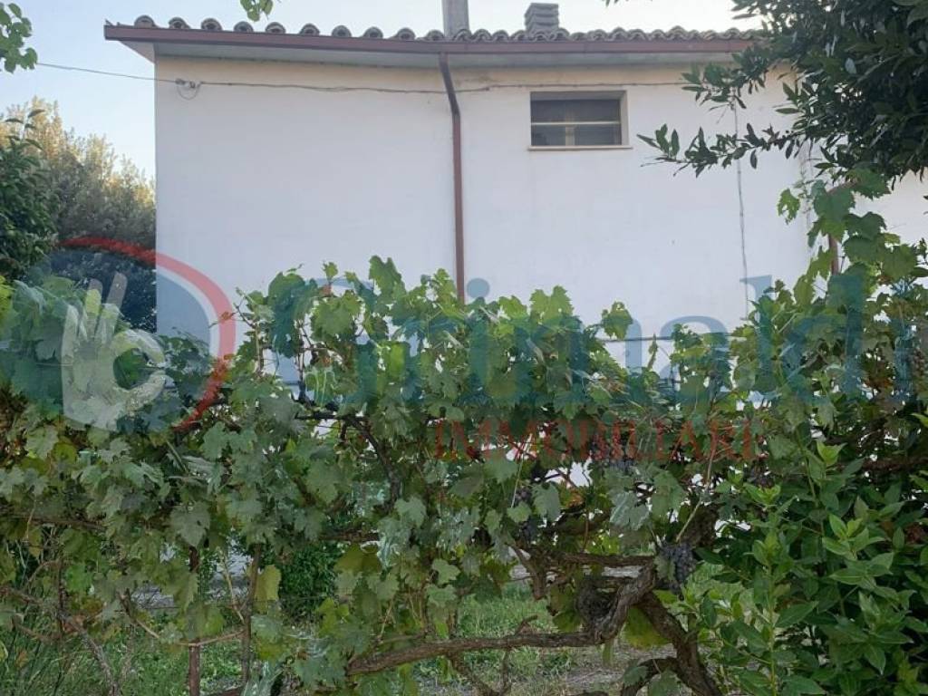 Casa indipendente a Bevagna in via capro , 5 - Foto 3
