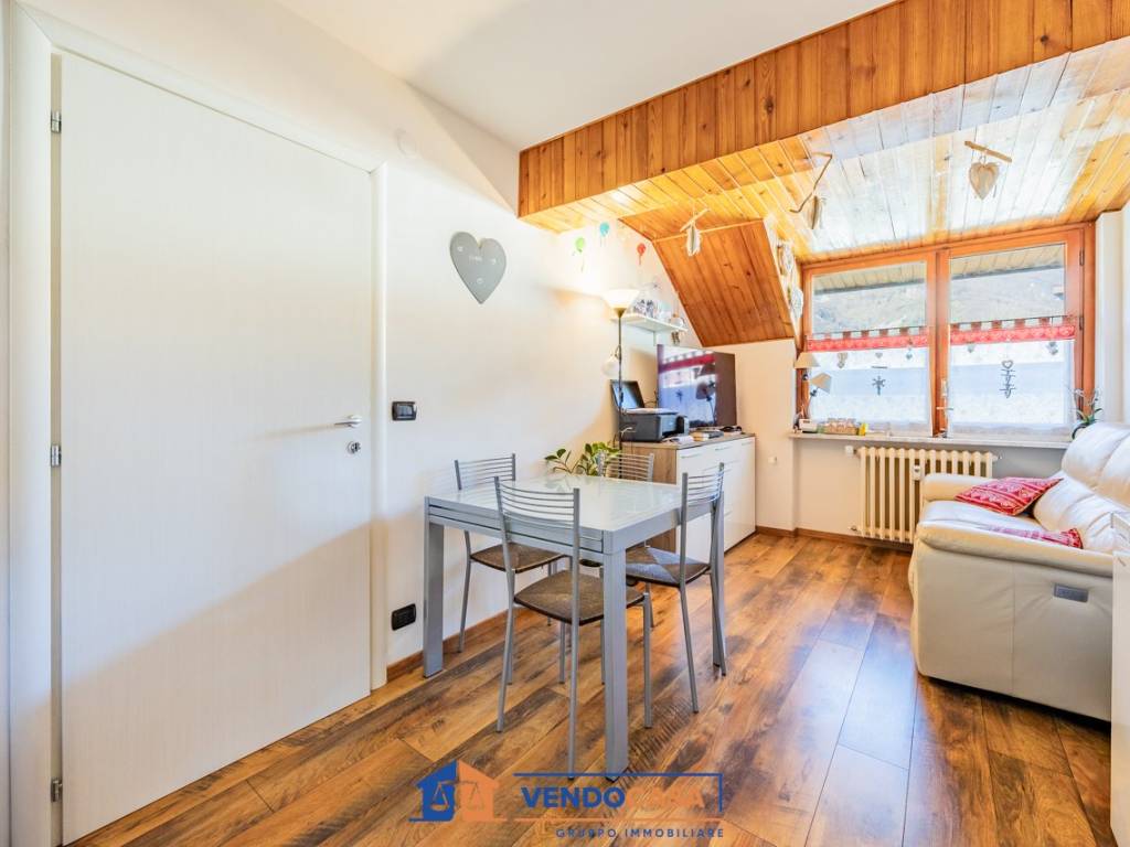 Appartamento a Limone piemonte in Viale Valleggia, 41 - Foto 3