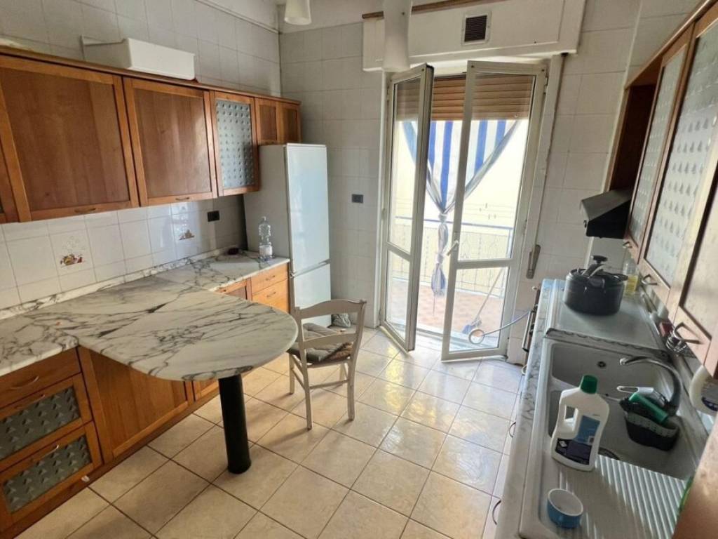 Appartamento a Benevento in Via Girolamo Vitelli - Foto 4