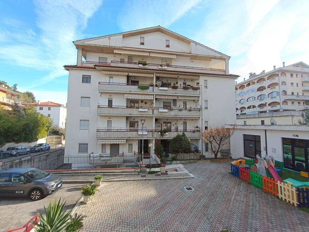Appartamento a Atri in Via Cesare De Titta, 5 - Foto 2