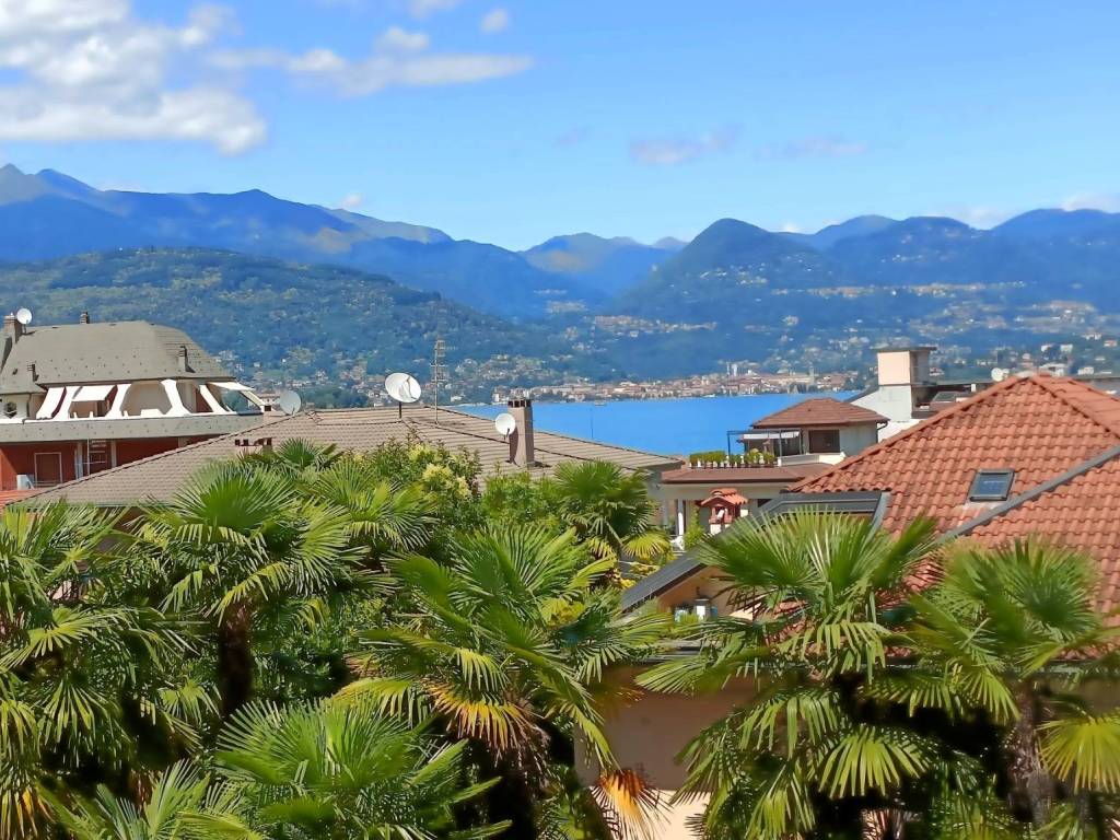Appartamento a Stresa in Via Giosuè Carducci, 44 - Foto 4