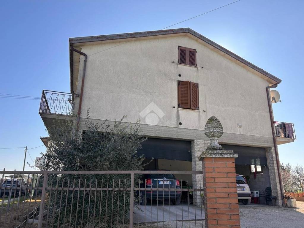 Casa indipendente a Bettona in Via Taglioni, 210 - Foto 5