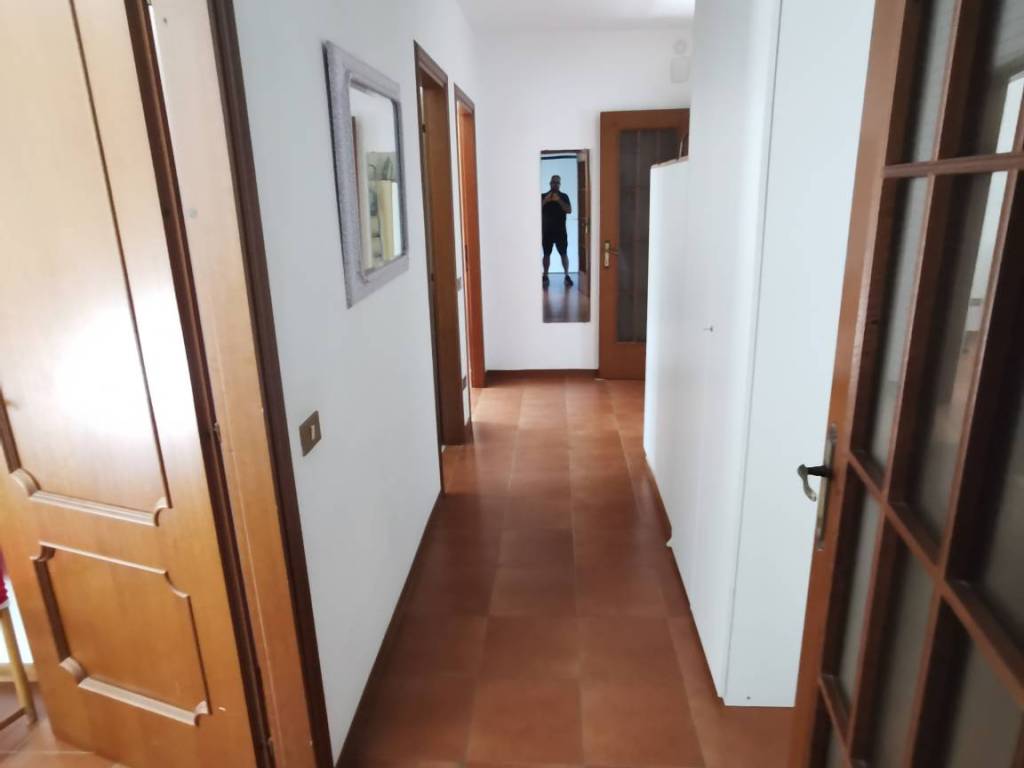 Appartamento a Soverato in Via C. Amirante - Foto 2