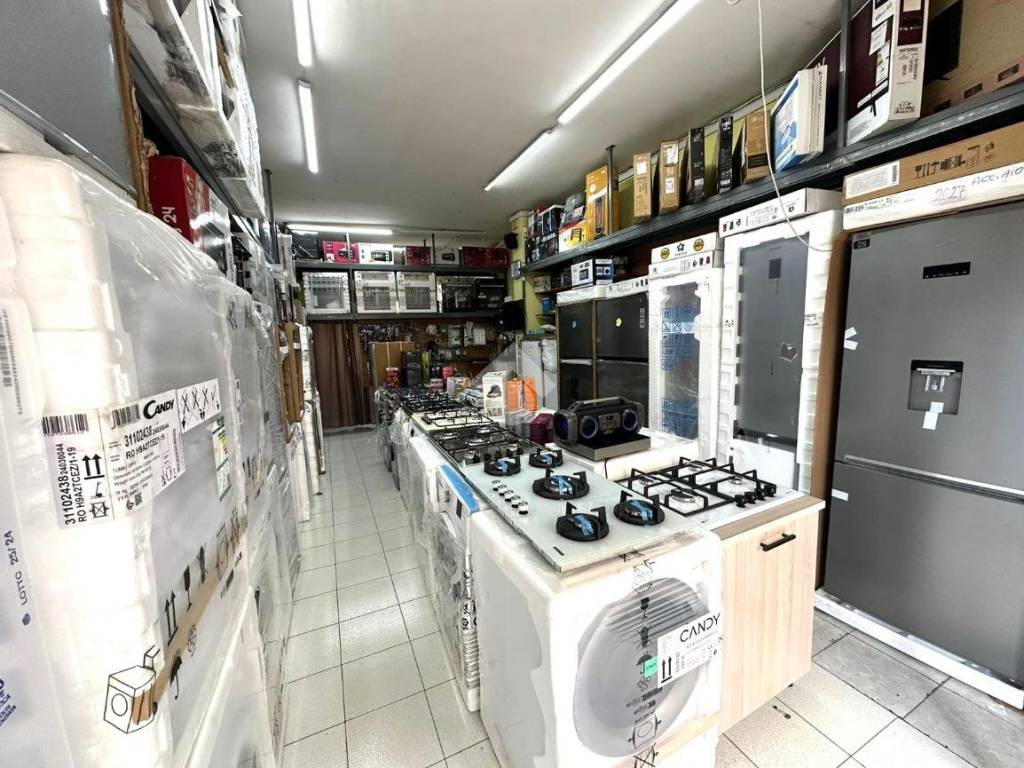 Box / garage a Scafati in Via Bonaduce, 64 - Foto 3