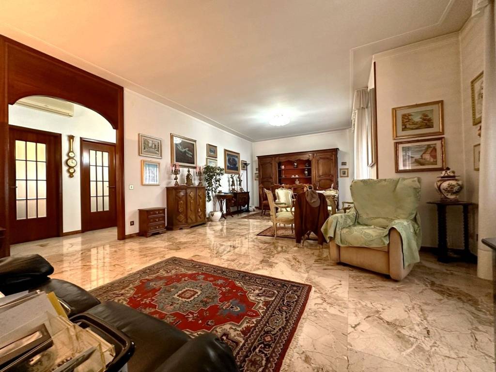 Appartamento a Piacenza - Foto 2