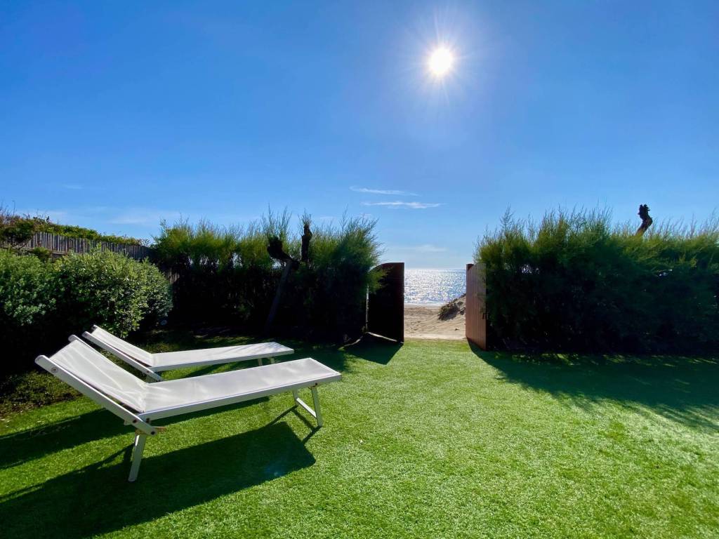 Villa a Sabaudia in Strada Lungomare Pontino, 14136 - Foto 2