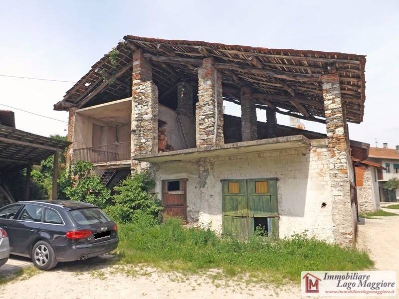 Rustico / casale a Travedona-monate in Via Faraona - Foto 4