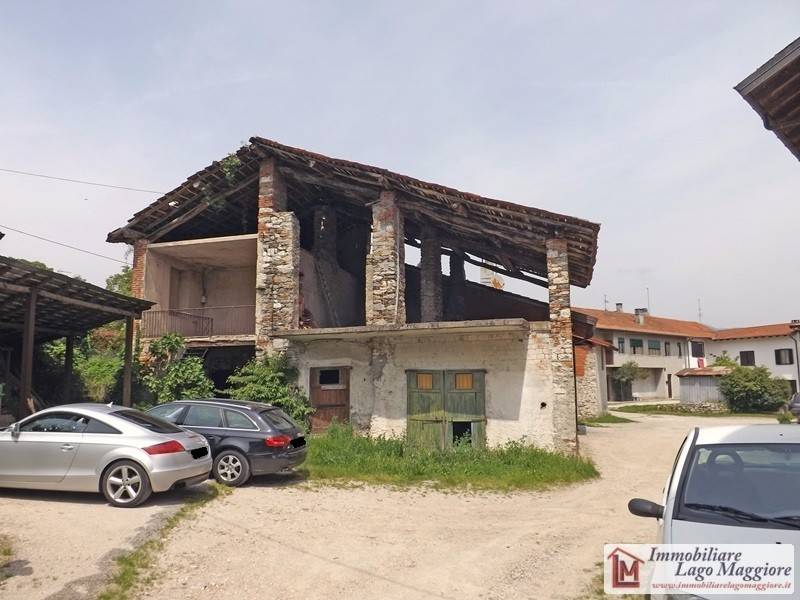 Rustico / casale a Travedona-monate in Via Faraona - Foto 5