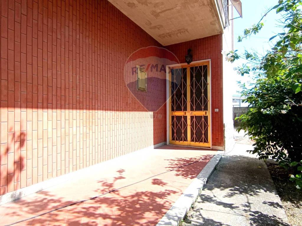 Appartamento a Montevarchi in Via Aretina - Foto 3