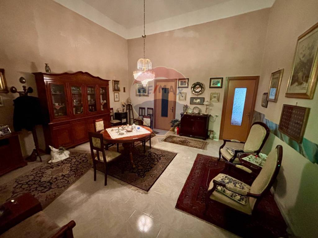 Casa indipendente a San pietro vernotico in Via Regina Elena, 55 - Foto 2