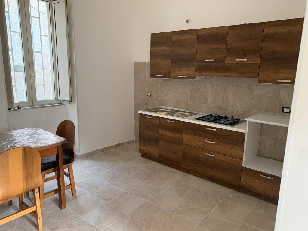 Appartamento a Caserta in Via Parrocchia di Piedimonte di Casolla - Foto 3