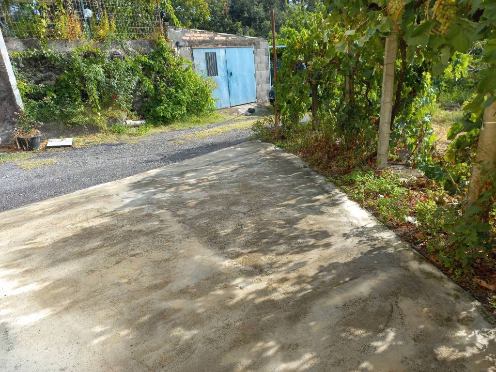 Terreno a Piedimonte etneo in SP68 - Foto 2