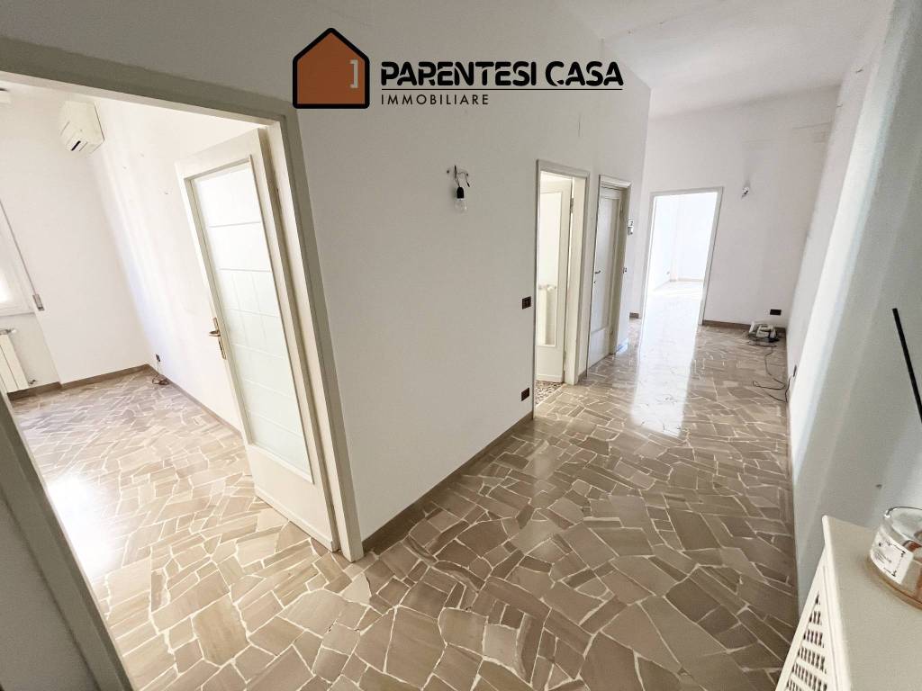 Appartamento a Firenze in Via Coppo di Marcovaldo, 6 - Foto 1