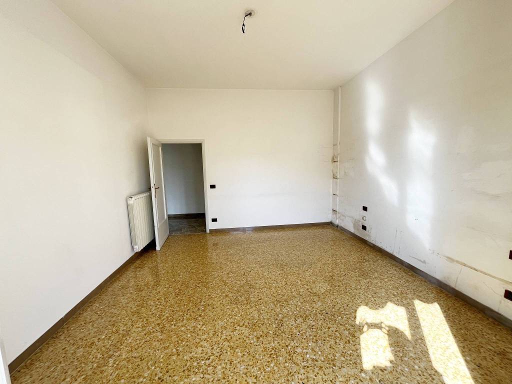 Appartamento a Firenze in Via Coppo di Marcovaldo, 6 - Foto 5