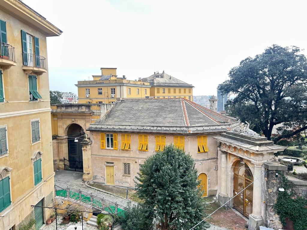 Appartamento a Genova in Via Assarotti - Foto 1