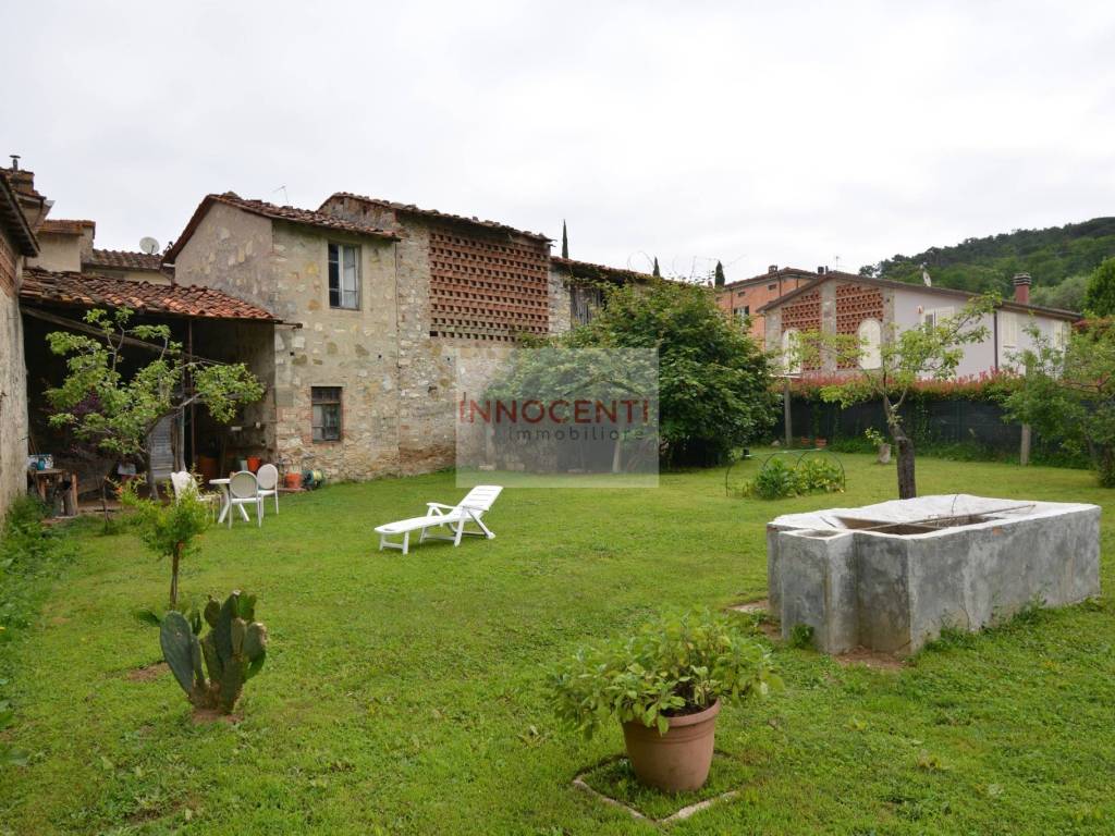 Rustico / casale a Lucca in Via dei Guscioni, 15 - Foto 2