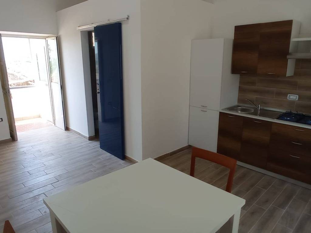 Appartamento a Caserta in Via Parrocchia di Piedimonte di Casolla - Foto 3