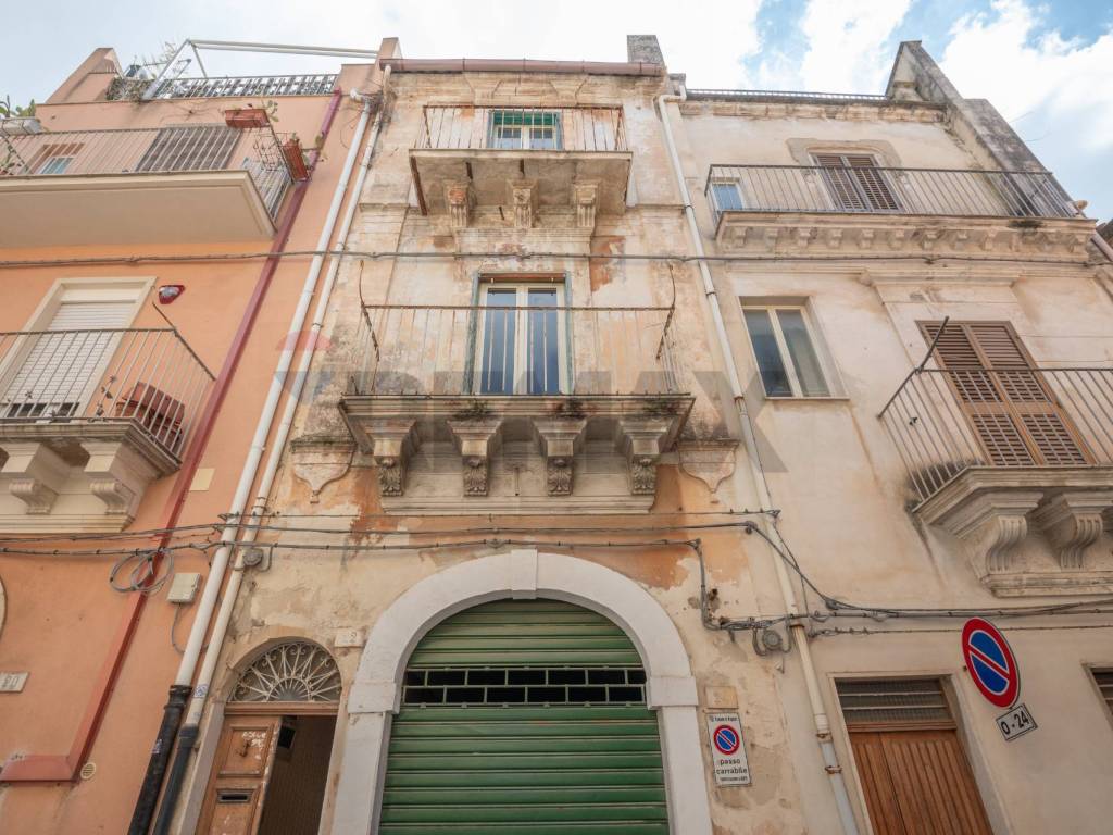 Casa indipendente a Ragusa in VIA SAN GIOVANNI, 22 - Foto 2
