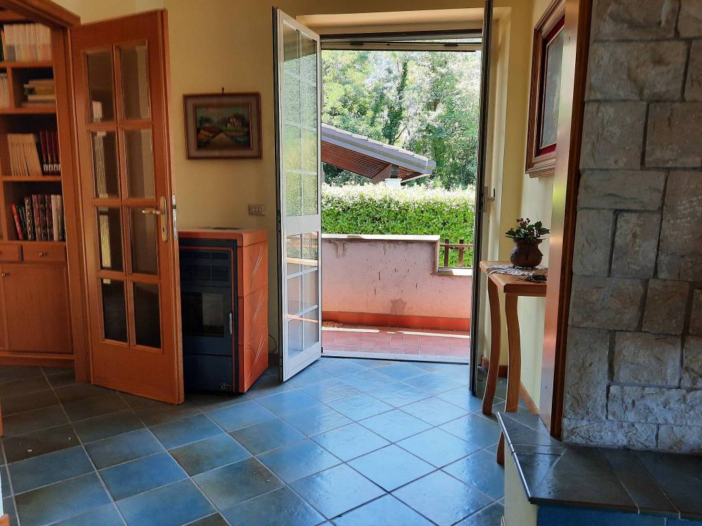 Villa a Ceccano in Via Armando Diaz - Foto 4