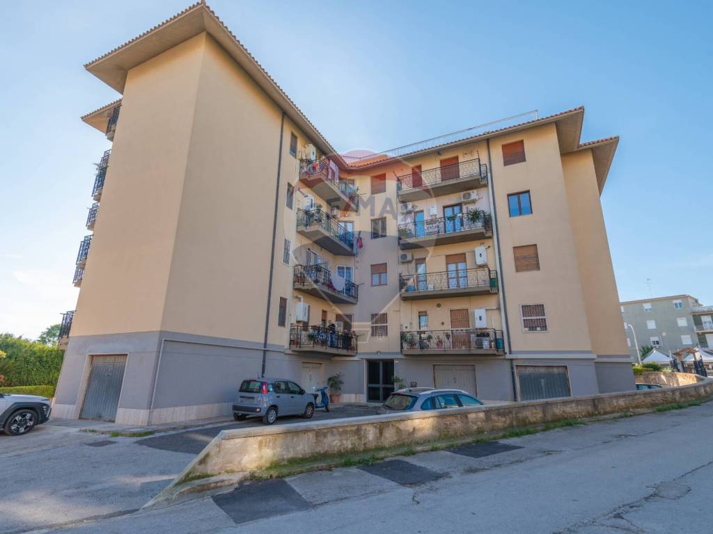 Appartamento a Siracusa in via Necropoli Grotticelle, 16 - Foto 2